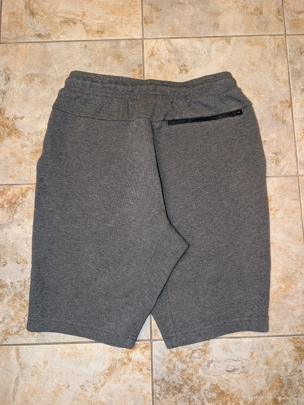 Peak Velocity Women's Gray Athletic Shorts with Zip Pockets